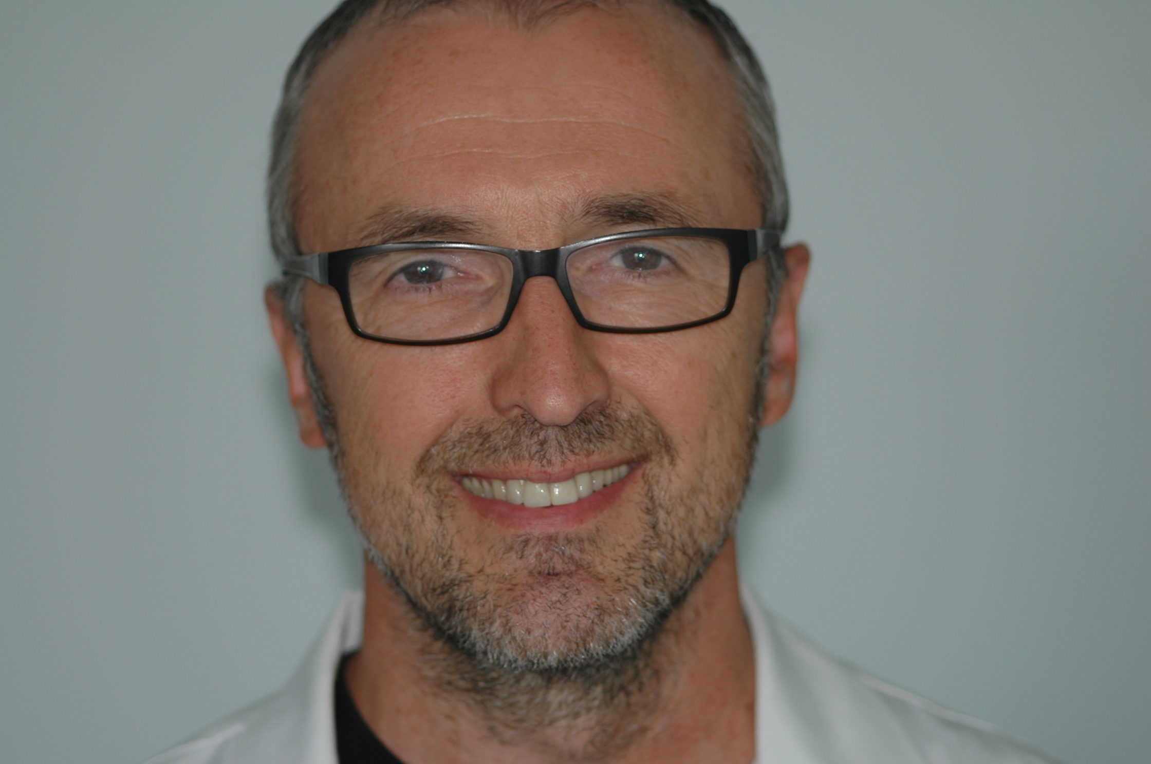Artur Klett, MD, PhD, FEBO